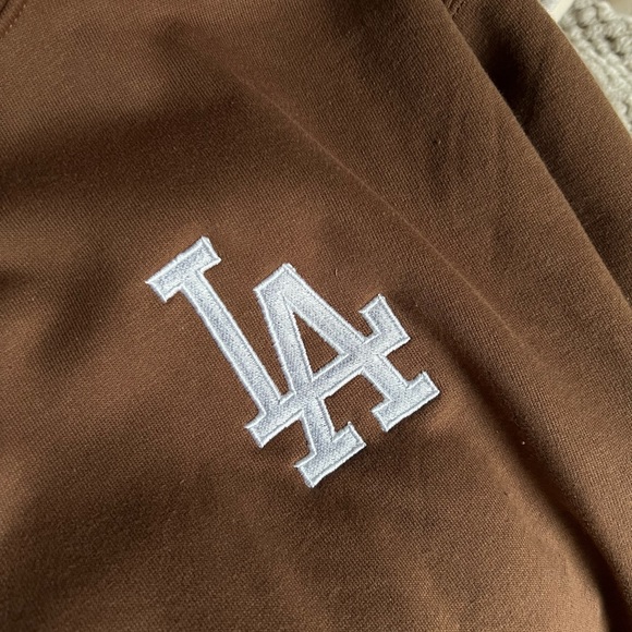 Los Angeles LA Hoodie Chocolate Brown - Picture 3 of 4
